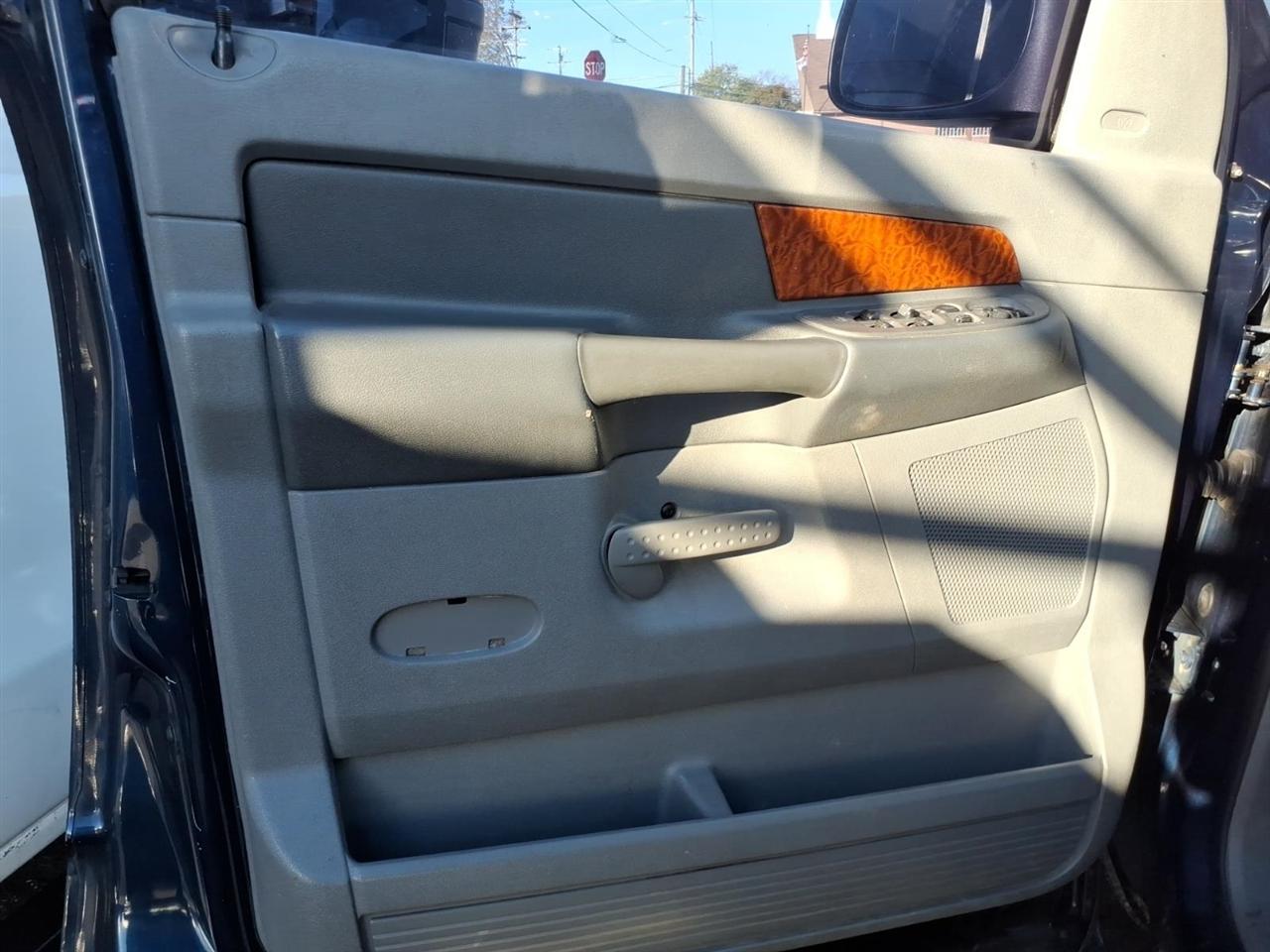 Dodge Ram 1500  2006