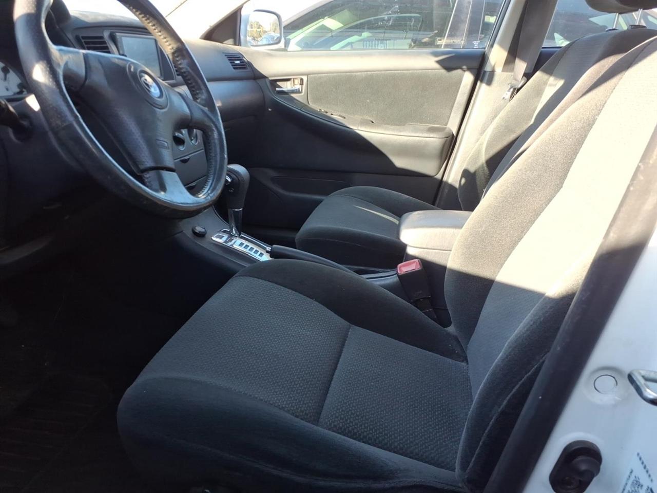 Toyota Corolla  2004