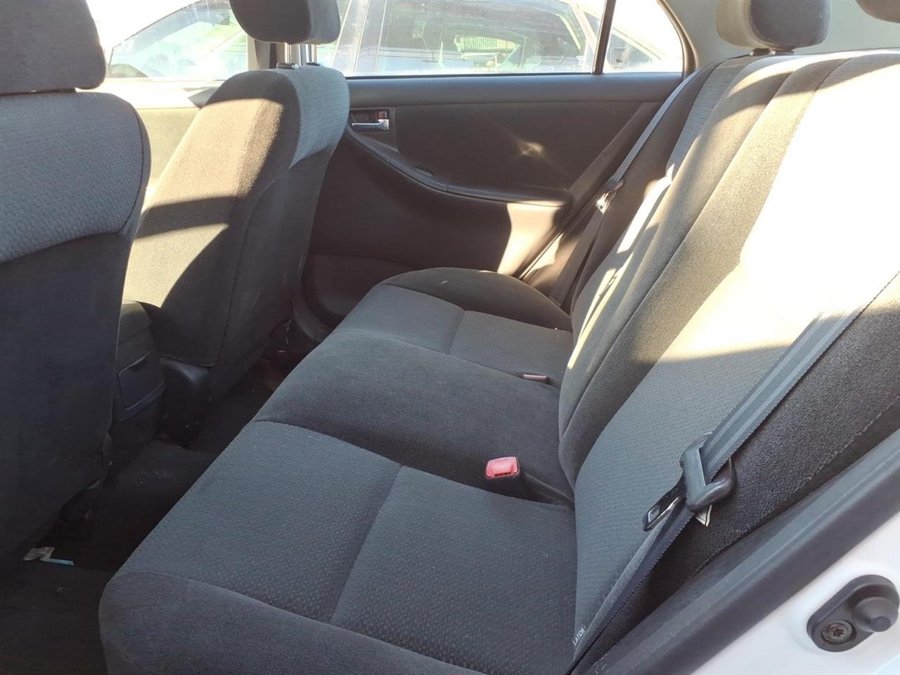 Toyota Corolla  2004