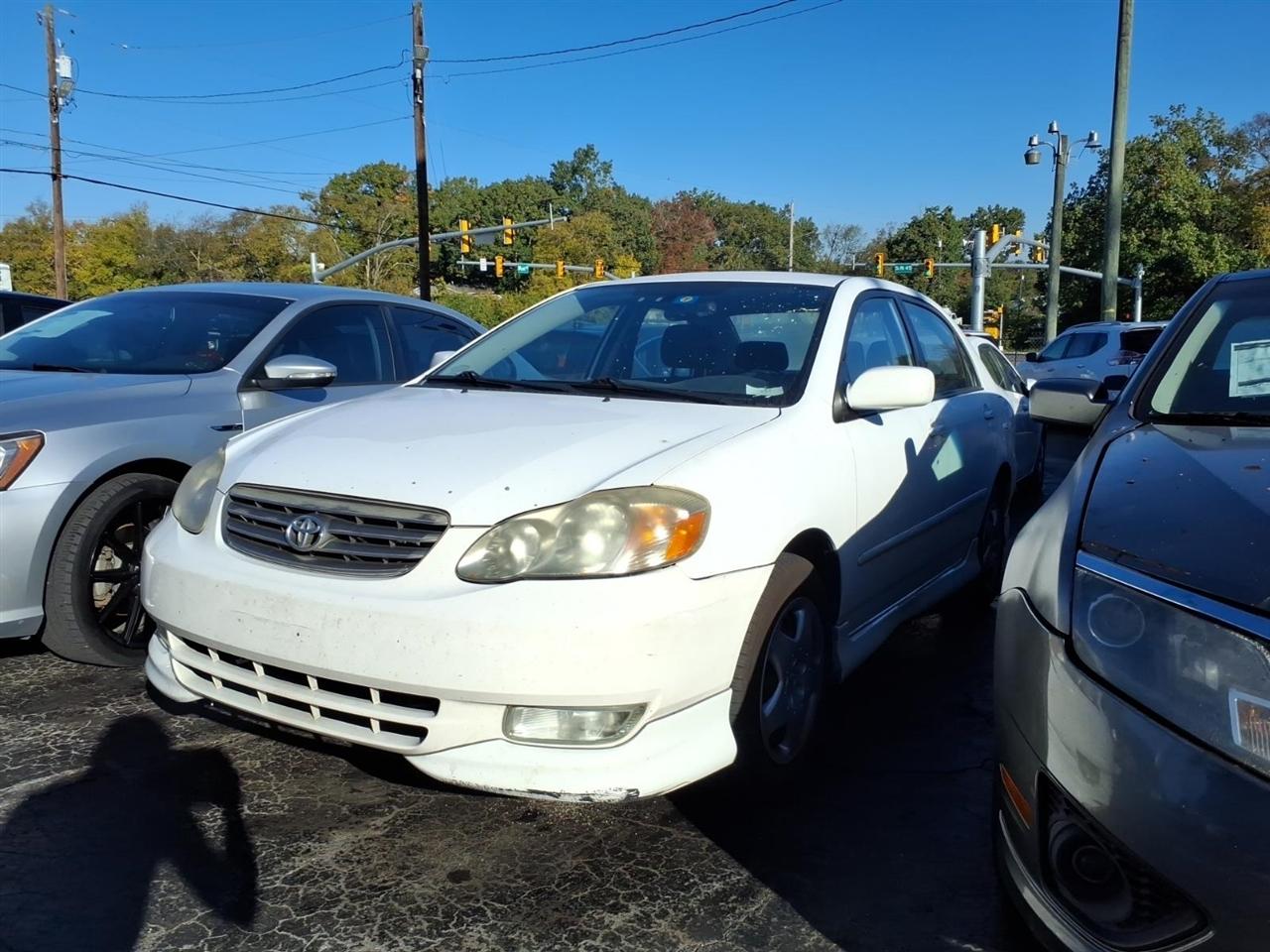 Toyota Corolla  2004