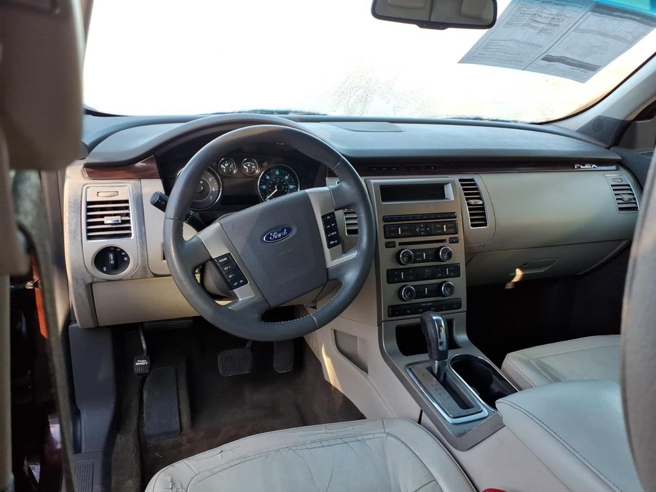Ford Flex  2010