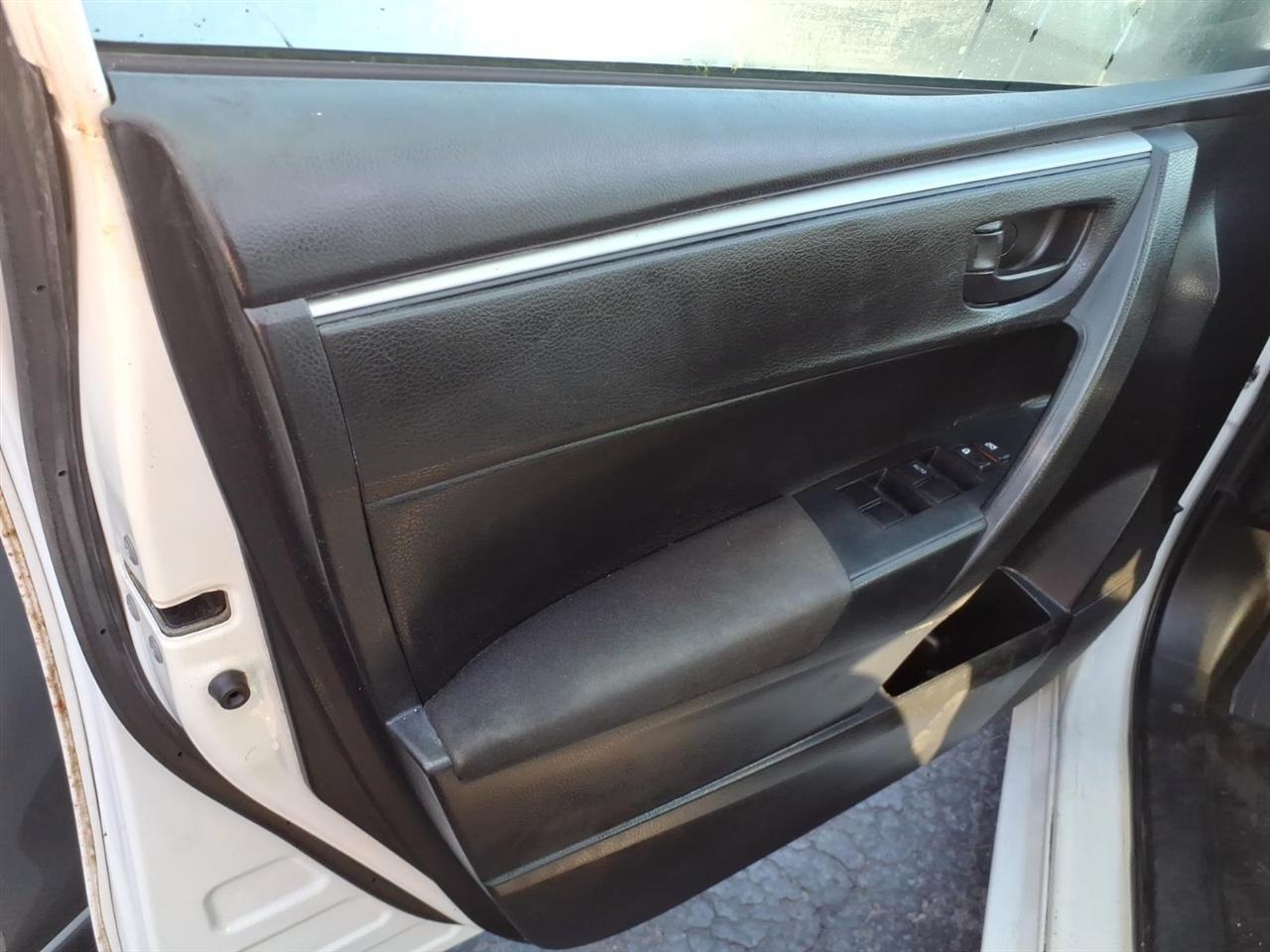 Toyota Corolla  2015