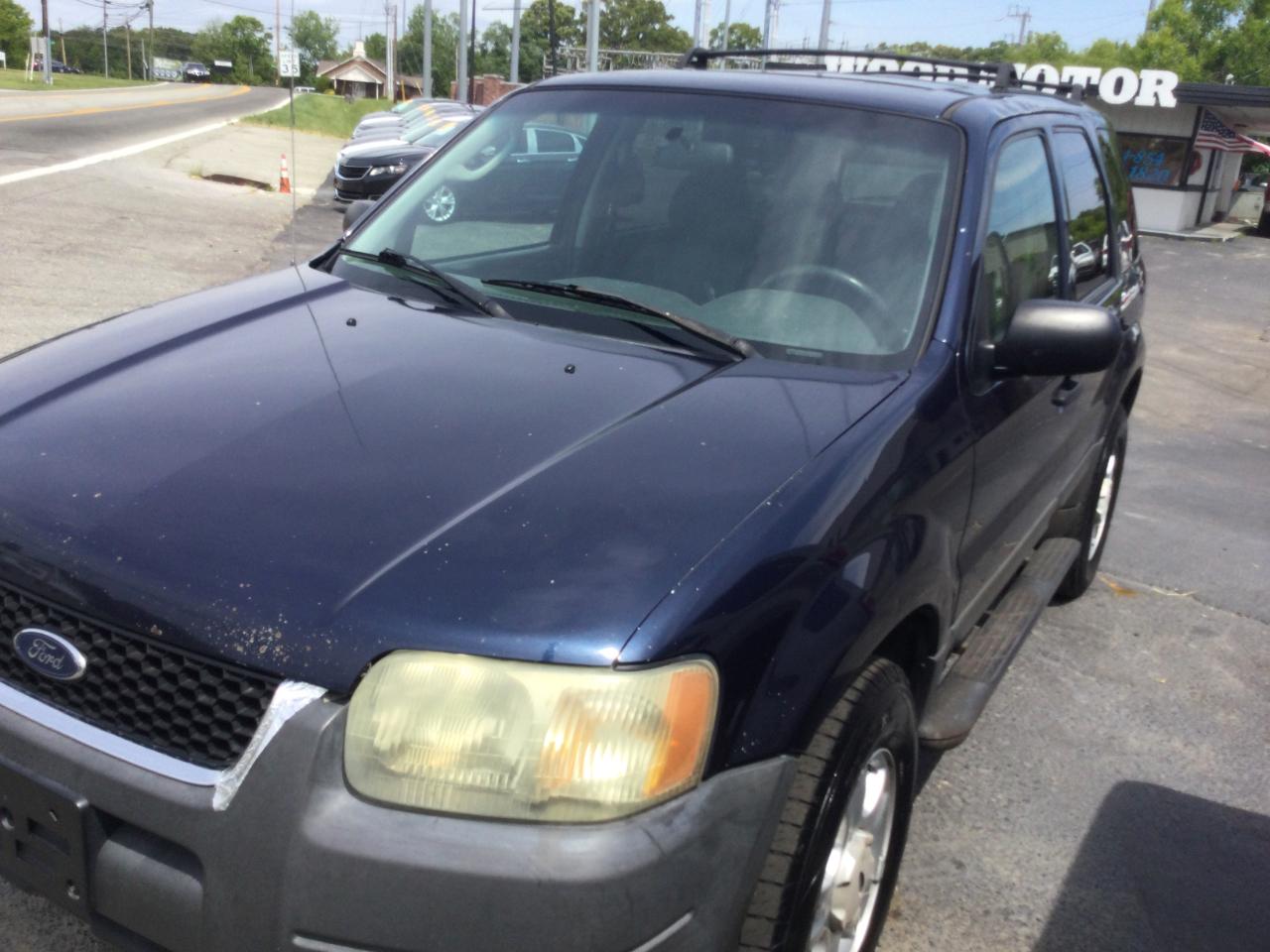 Ford Escape  2004