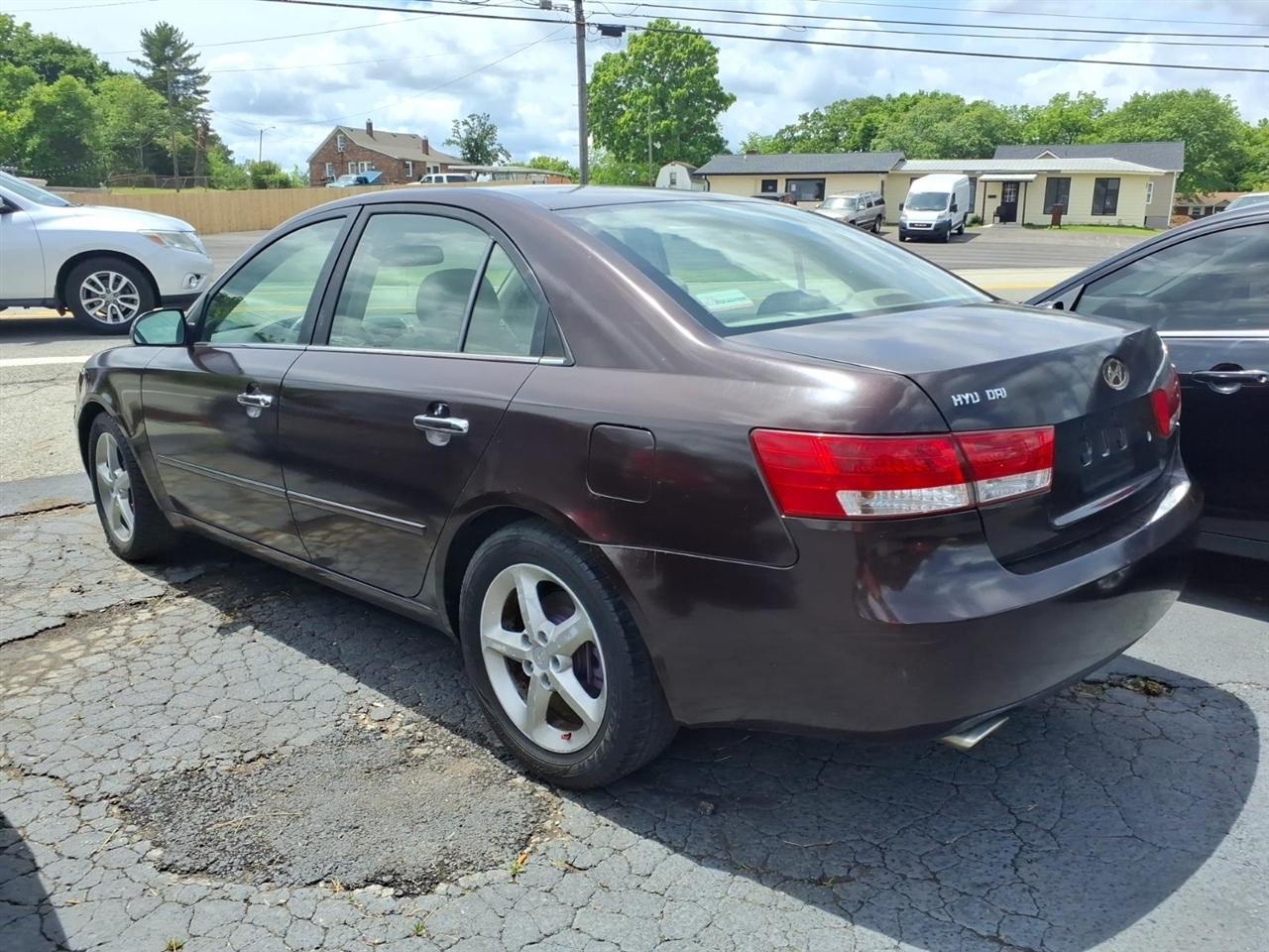 Hyundai Sonata LX 4D Sedan V6 2006