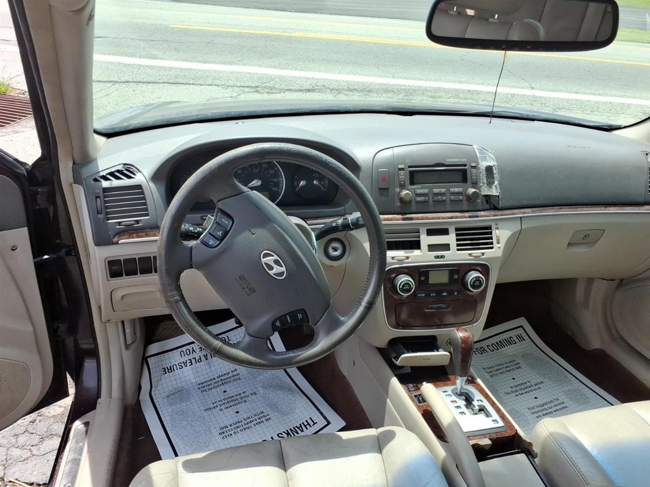 Hyundai Sonata LX 4D Sedan V6 2006