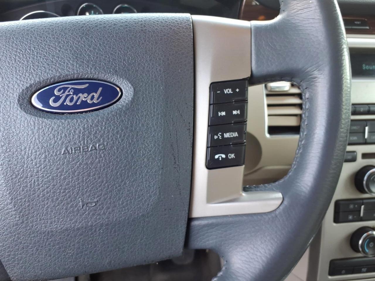 Ford Flex SEL 4D SUV FWD 2009
