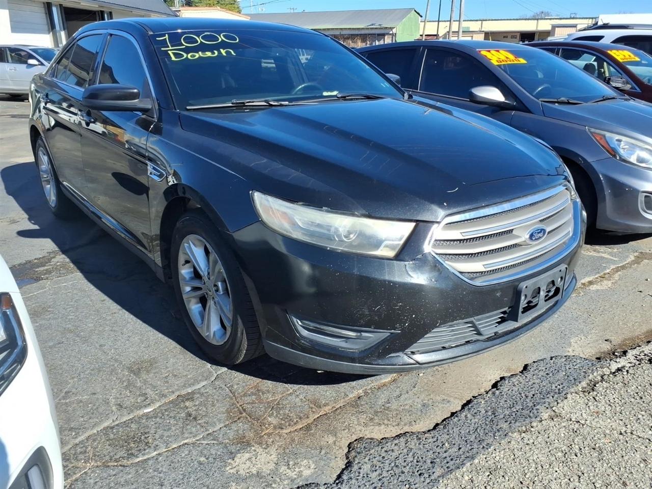 Ford Taurus SEL 4D Sedan 2013