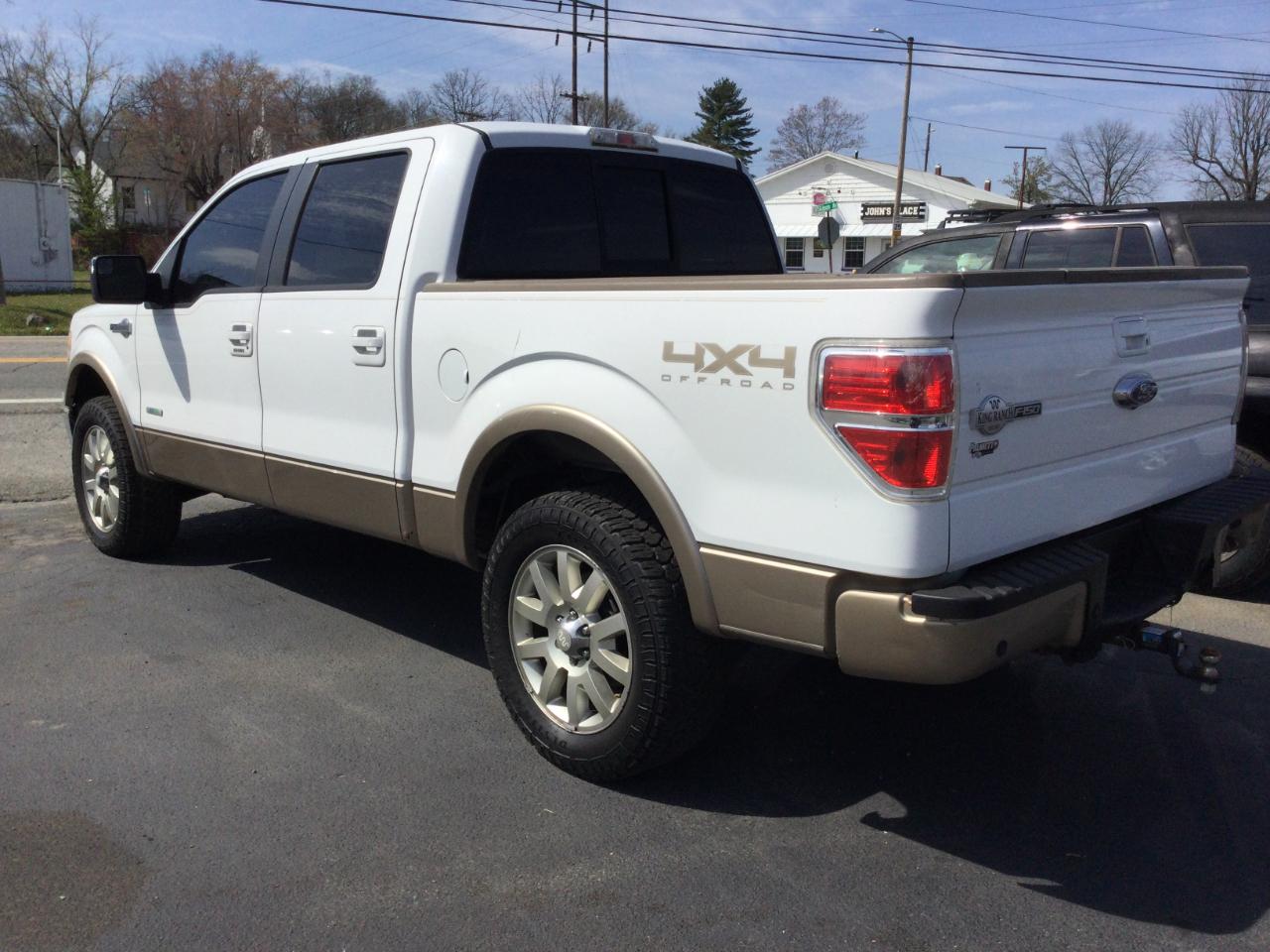 Ford F-150 4WD SuperCrew 145" Platinum 2012