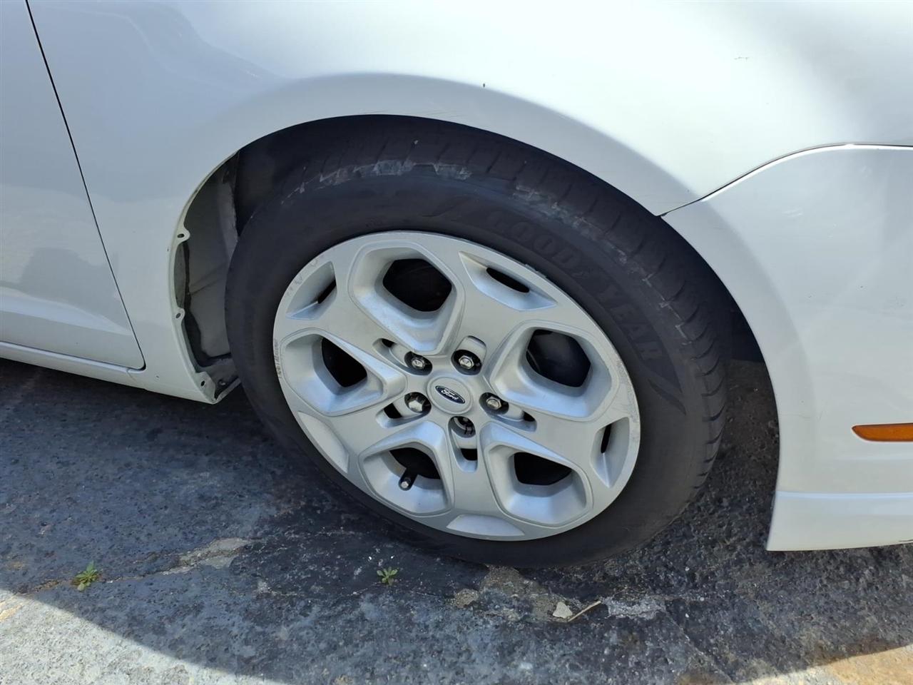 Ford Fusion  2010