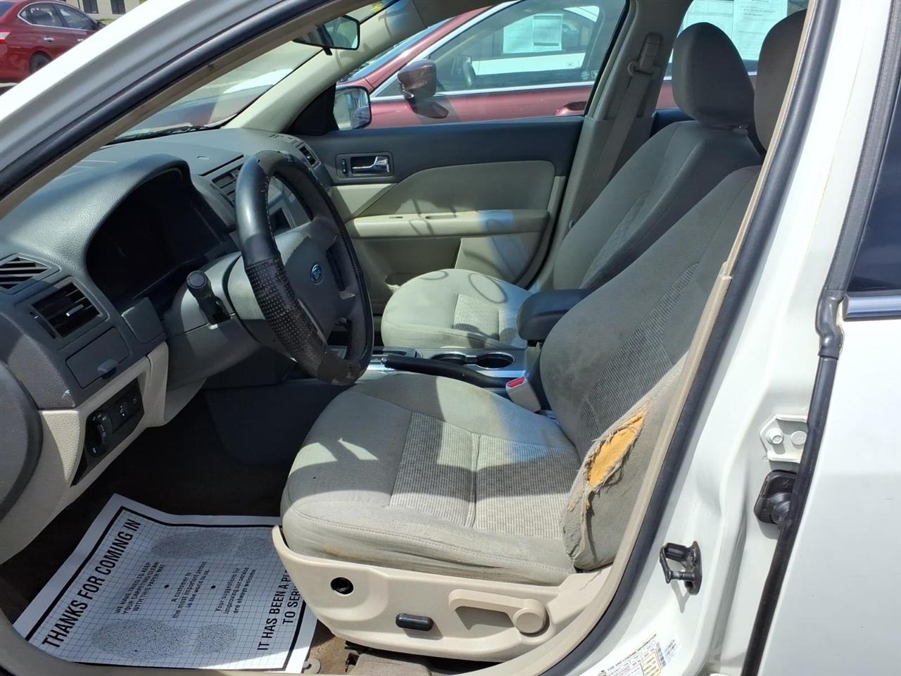 Ford Fusion  2010
