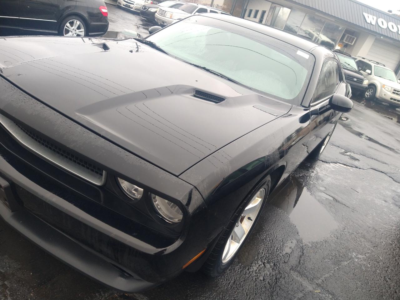 2013 Dodge Challenger 2dr Cpe SXT