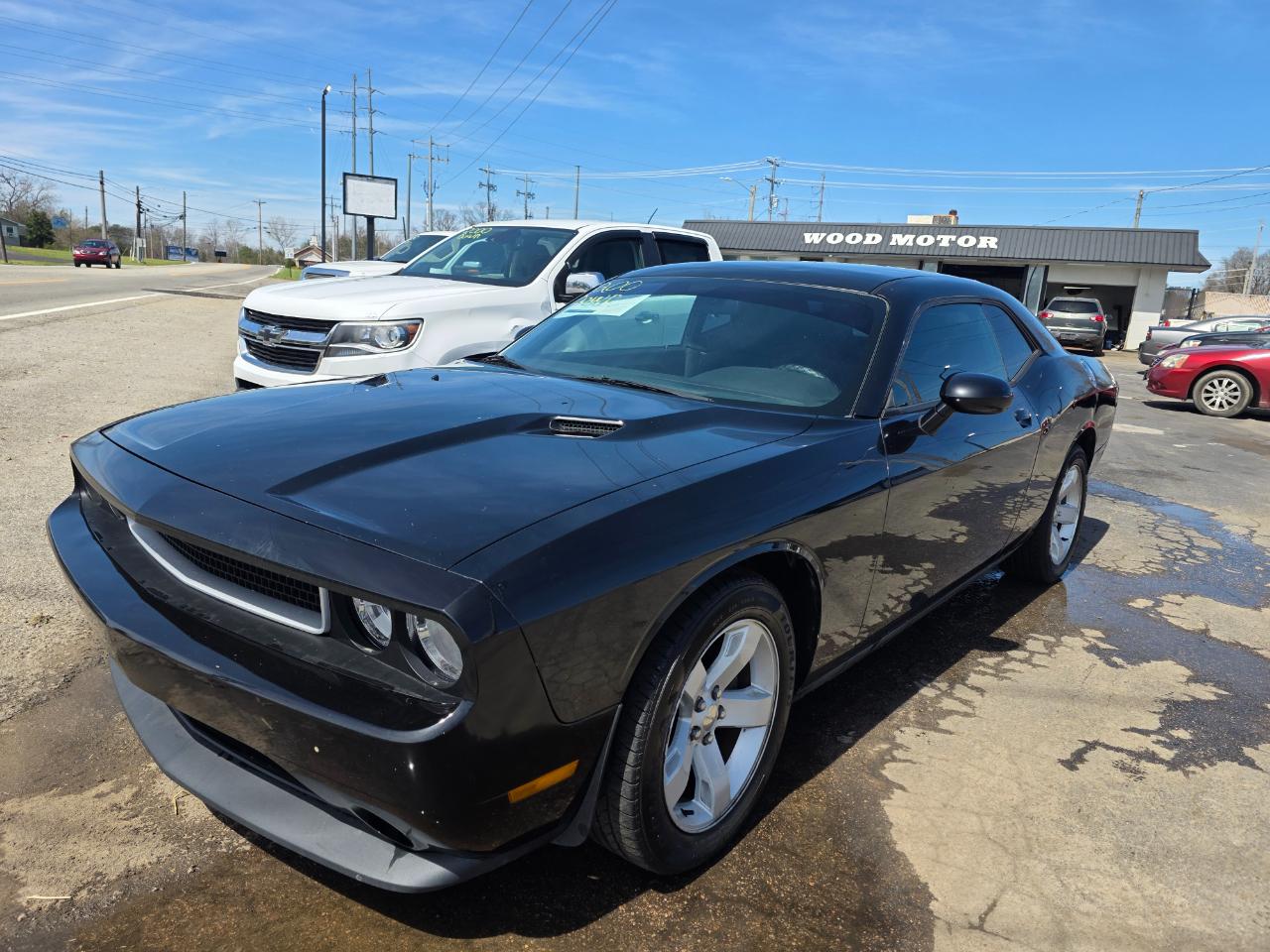 Dodge Challenger 2dr Cpe SXT 2013
