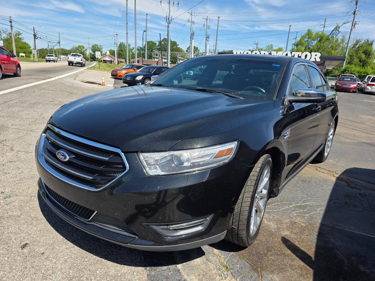 Ford Taurus 4dr Sdn Limited FWD 2014
