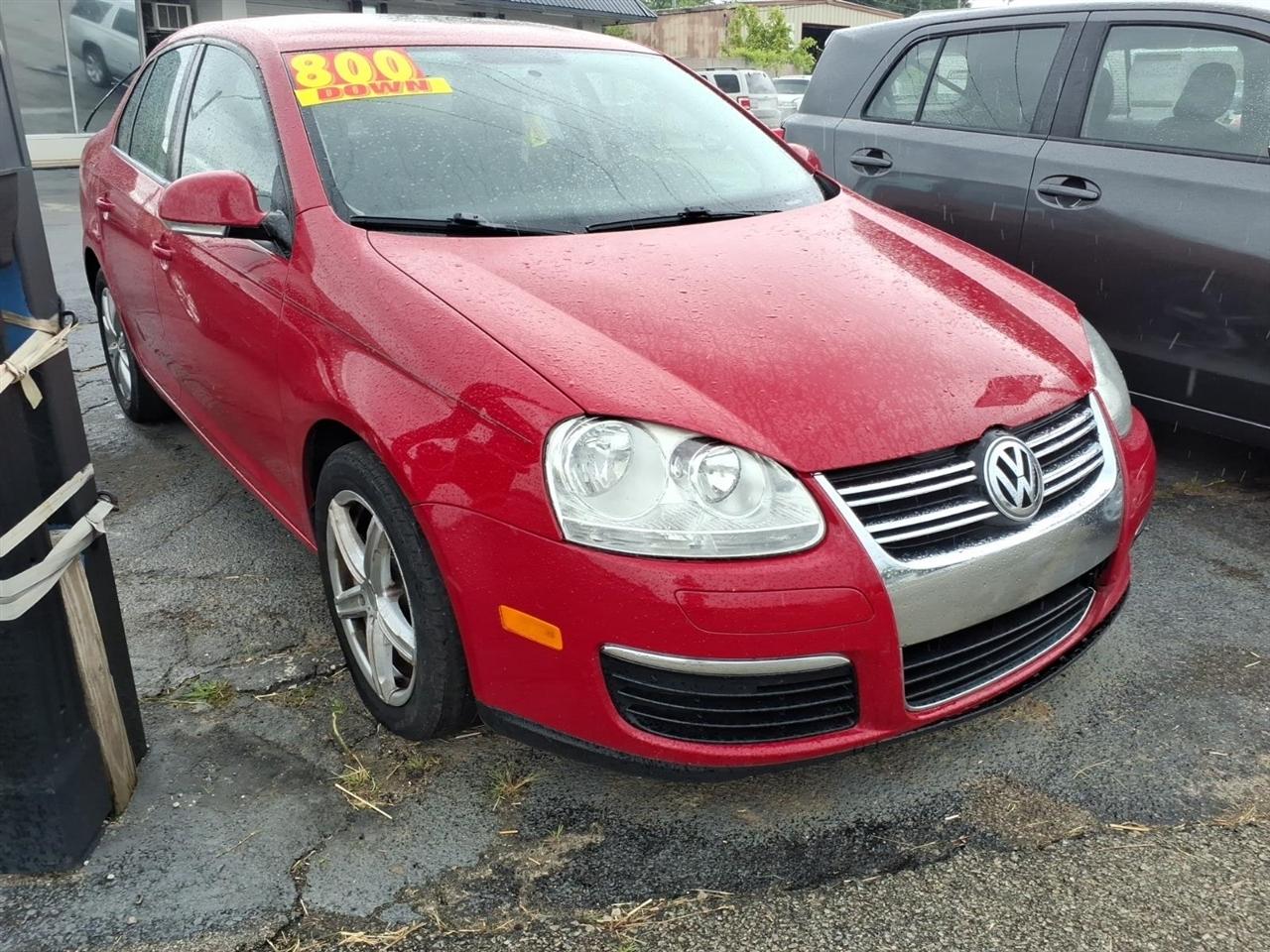 Volkswagen Jetta Sedan  2010