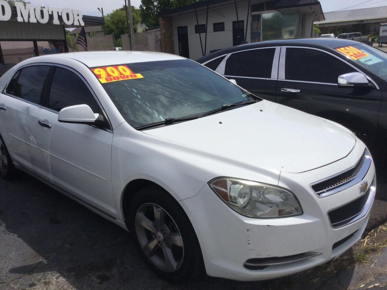 Chevrolet Malibu  2012