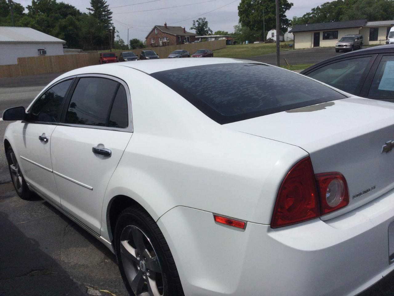 Chevrolet Malibu  2012