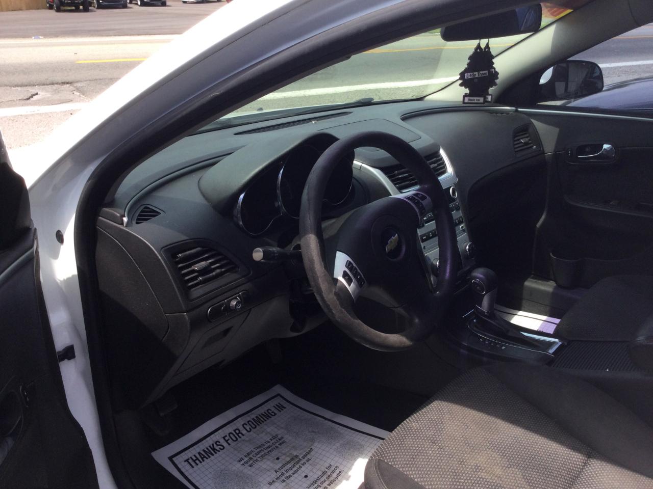 Chevrolet Malibu  2012