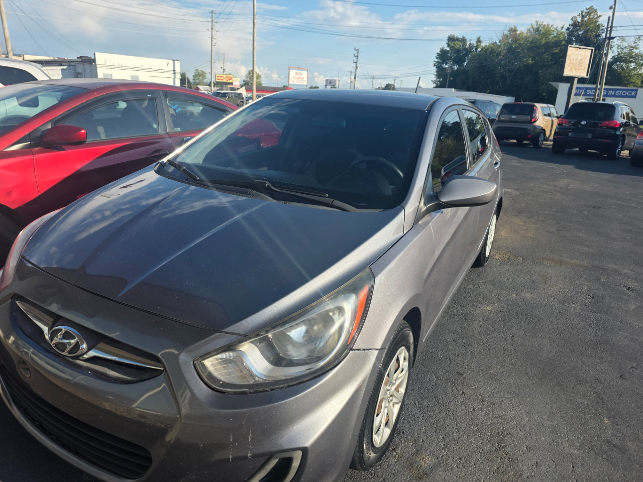 Hyundai Accent  2013