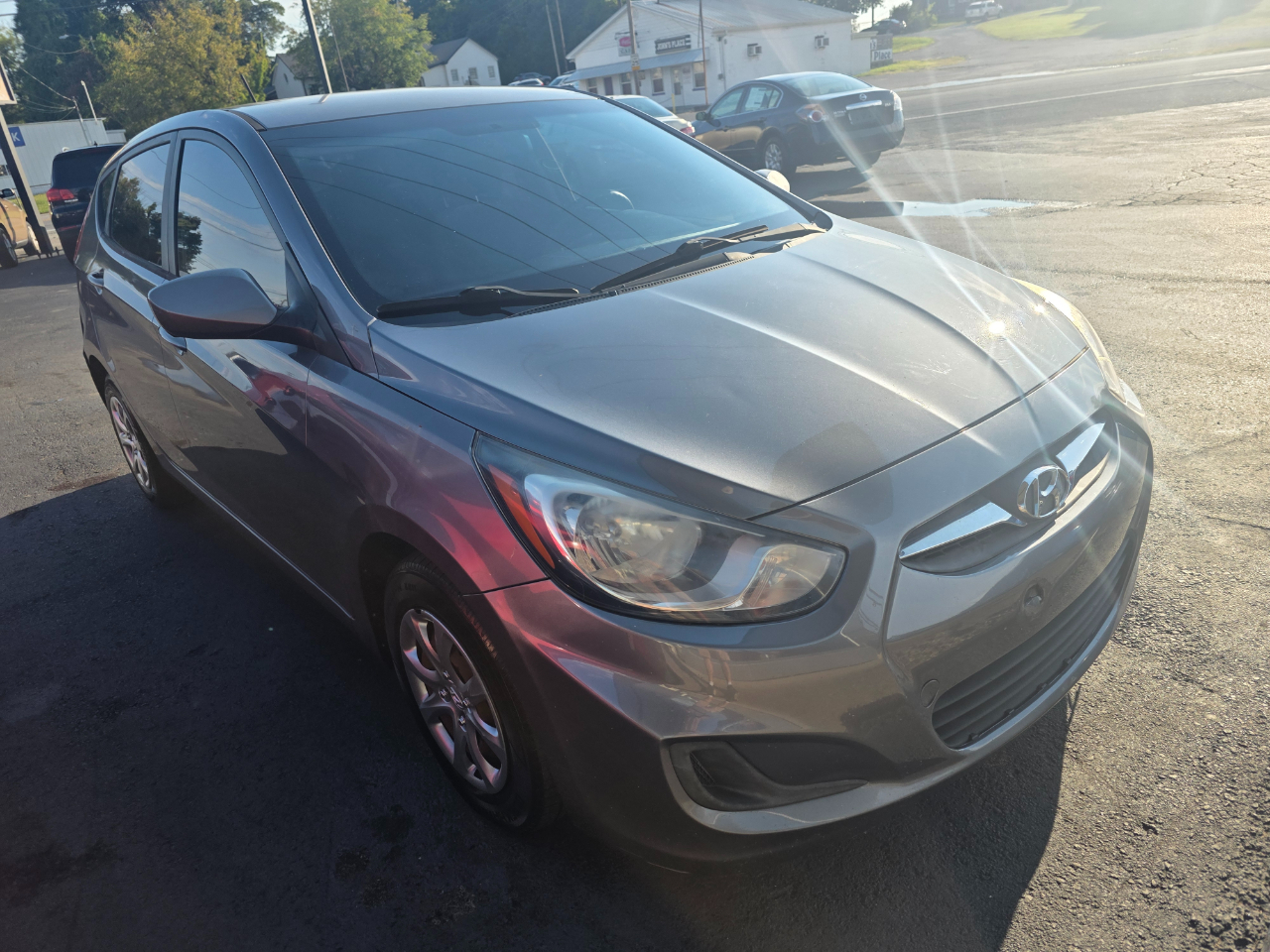 Hyundai Accent  2013