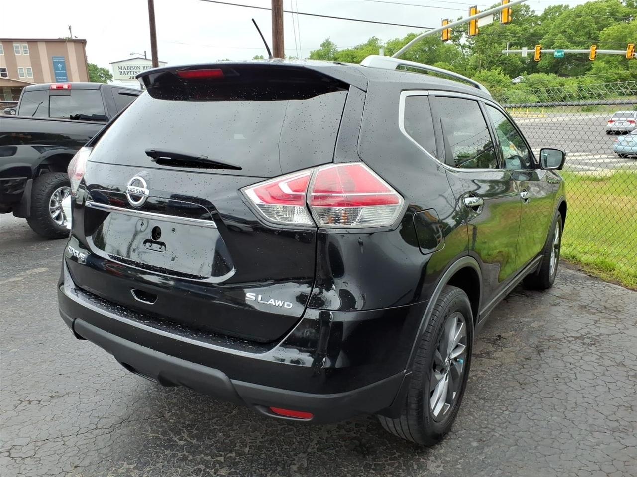 Nissan Rogue  2016