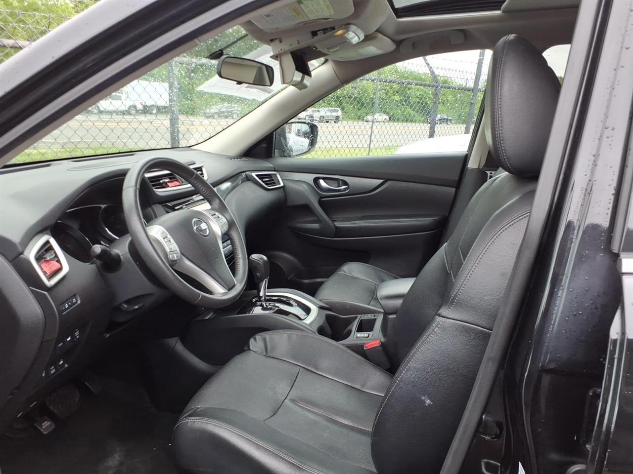 Nissan Rogue  2016