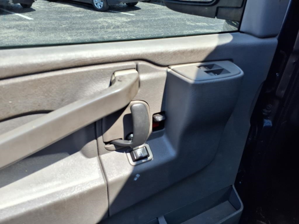 Chevrolet Express 2500  2016 Chevrolet Express 2500  2016