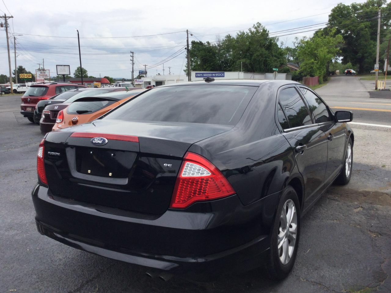 Ford Fusion  2012