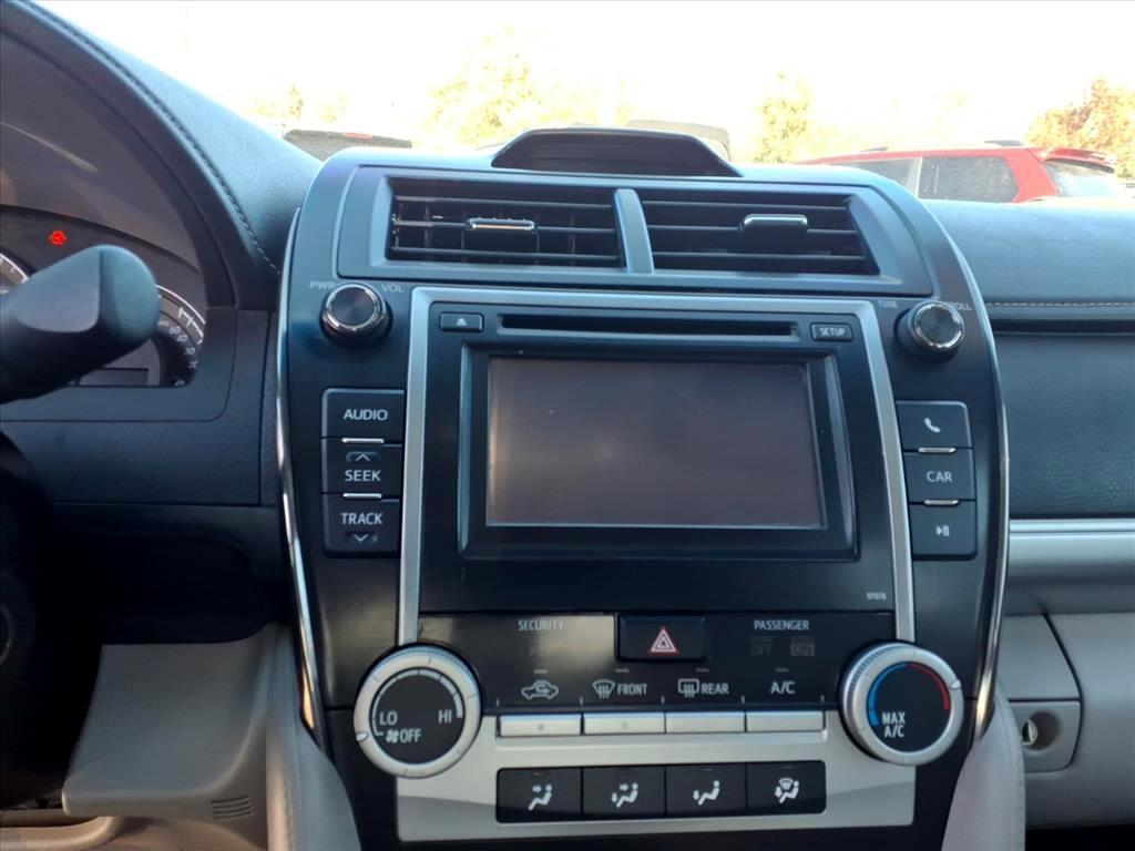 Toyota Camry  2013