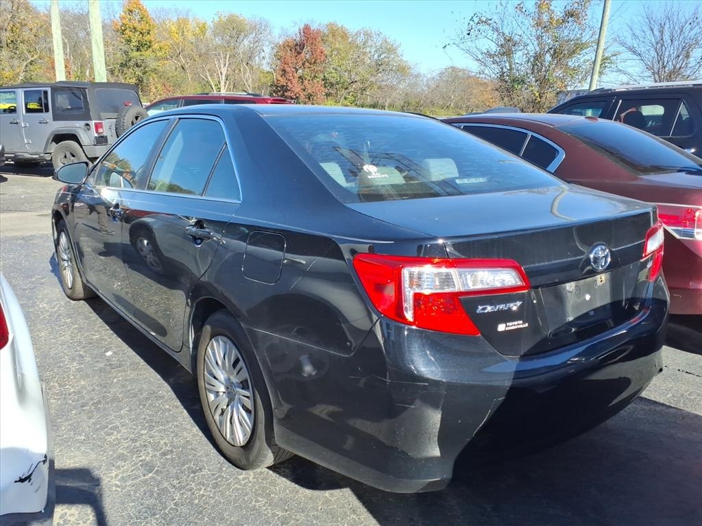 Toyota Camry  2013