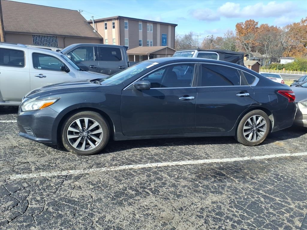 Nissan Altima  2017