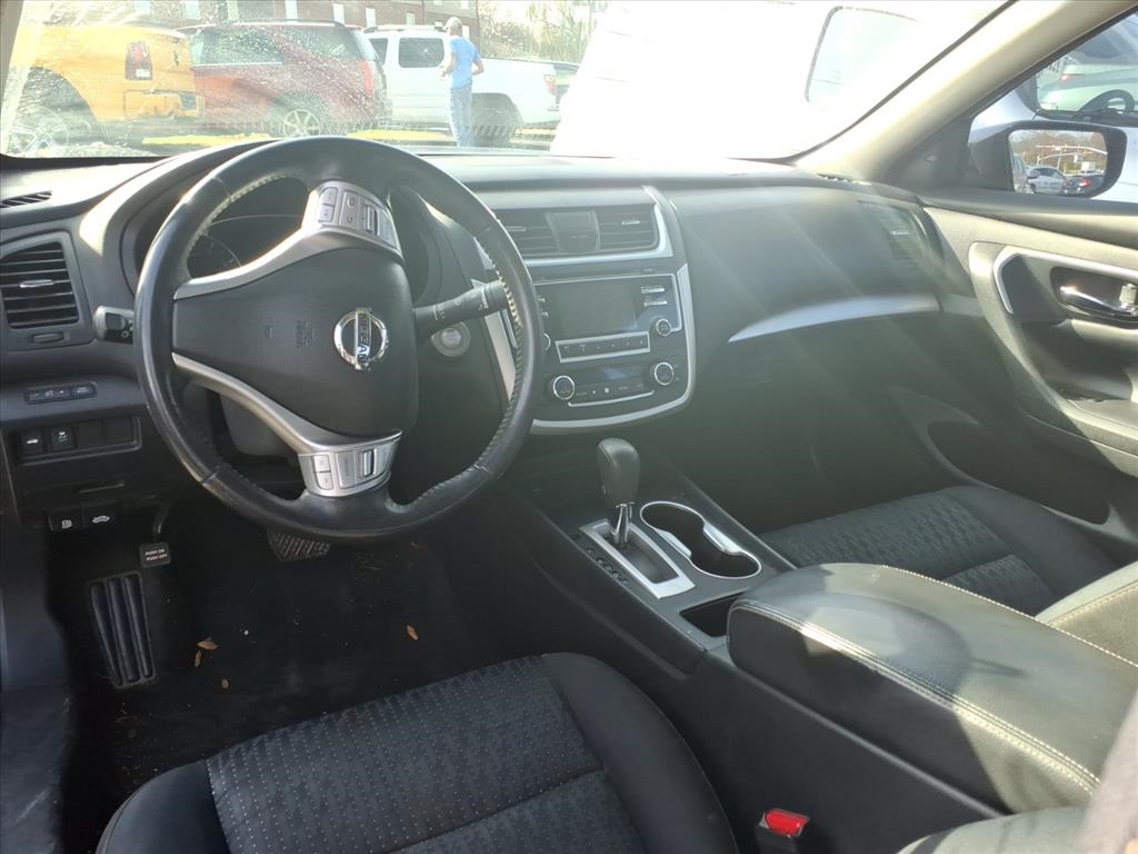 Nissan Altima  2017