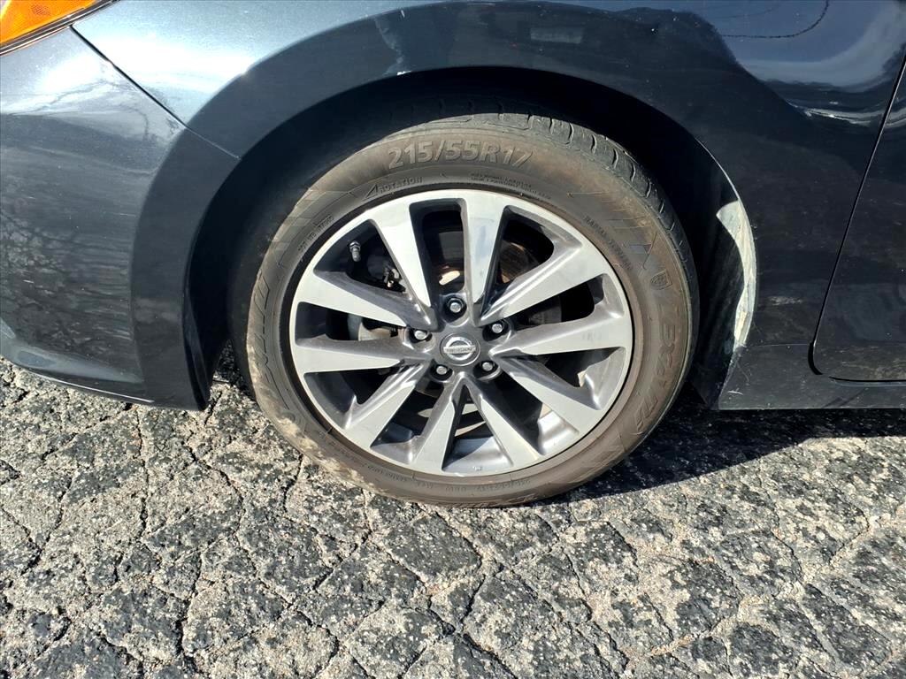 Nissan Altima  2017