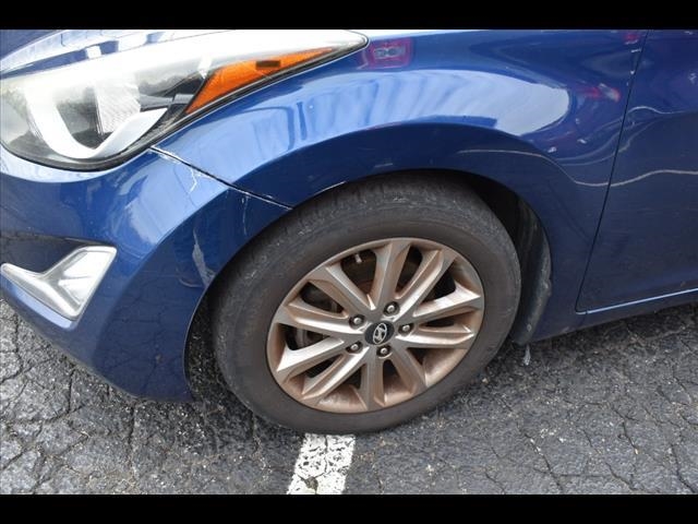 Hyundai Elantra  2016