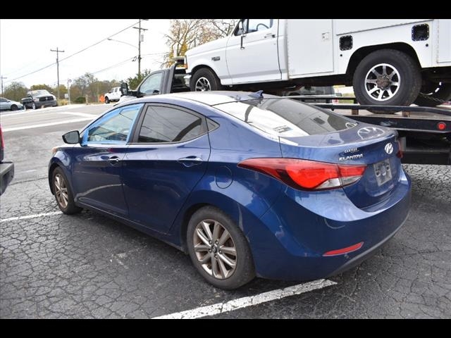 Hyundai Elantra  2016