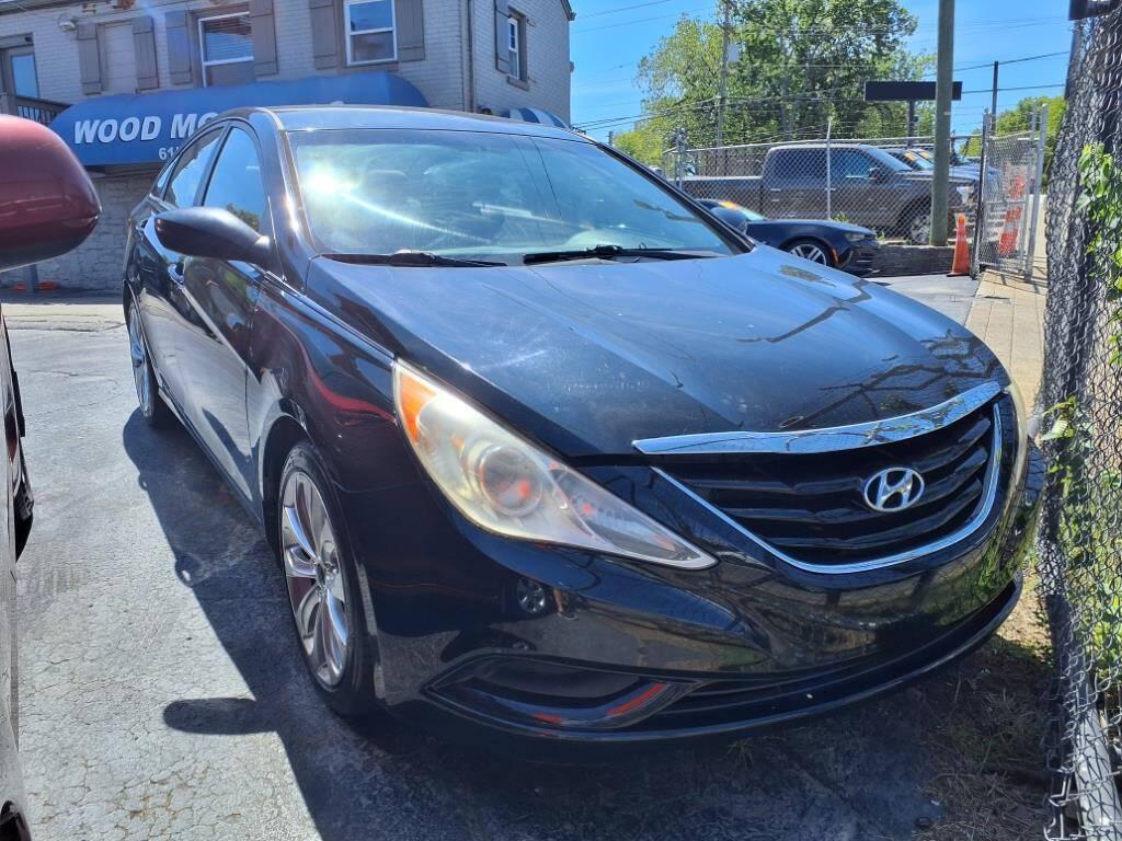 Hyundai Sonata 4dr Sdn 2.4L Auto GLS 2011