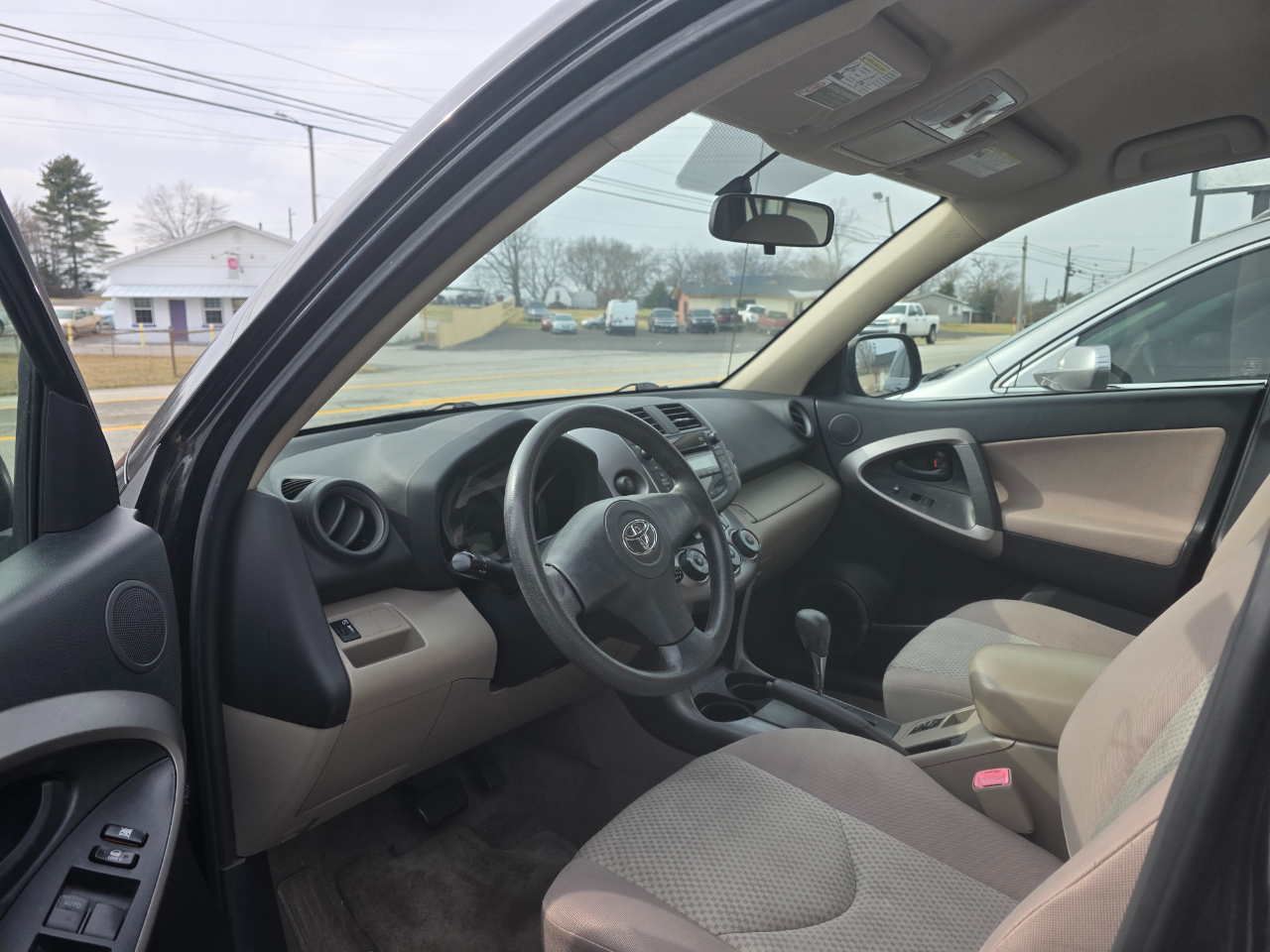 Toyota RAV4 2WD 4dr 4-cyl (Natl) 2007