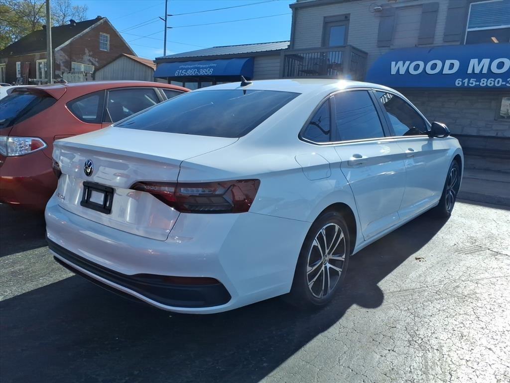 Volkswagen Jetta  2022