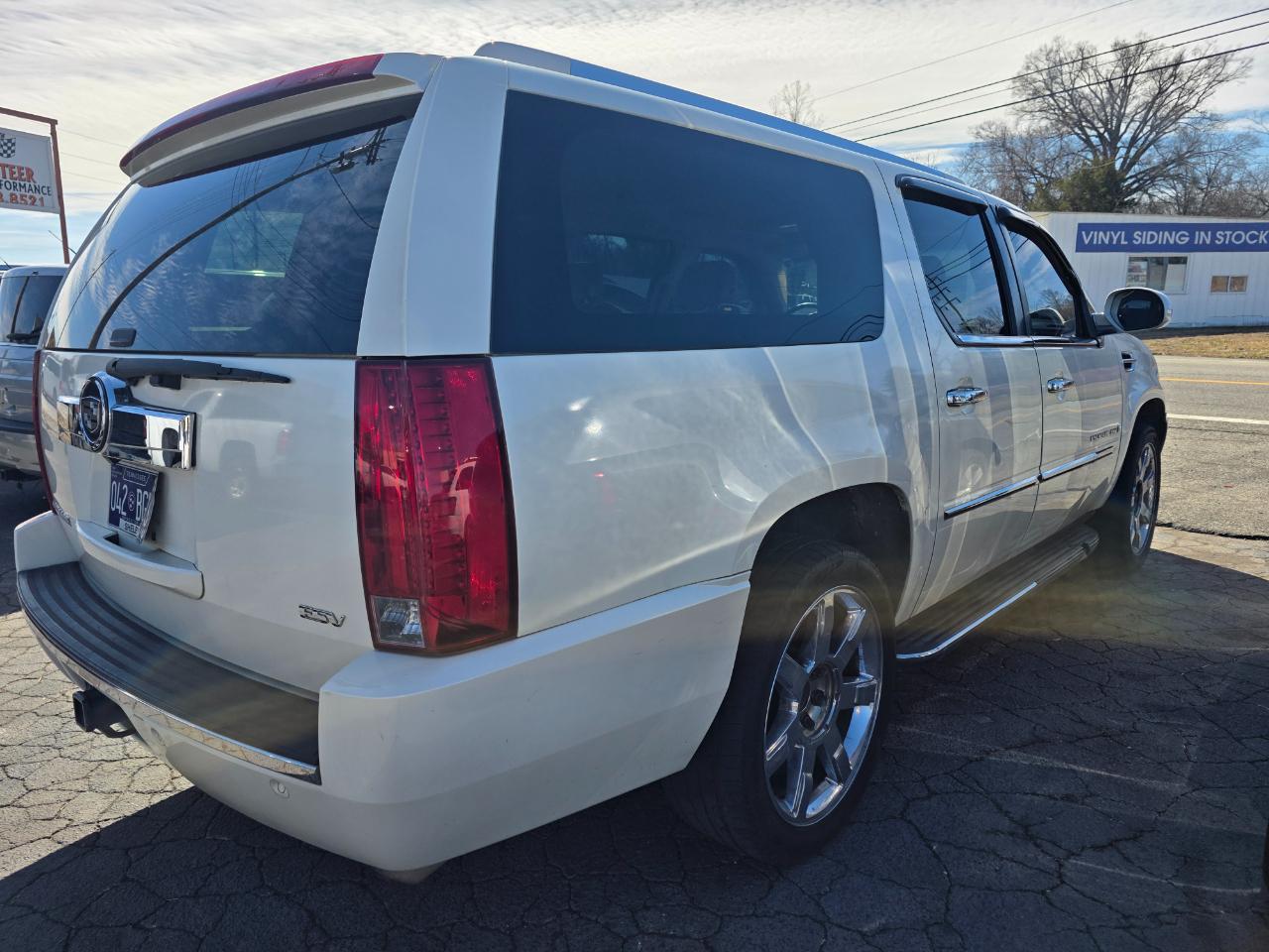 Cadillac Escalade ESV AWD 4dr 2007