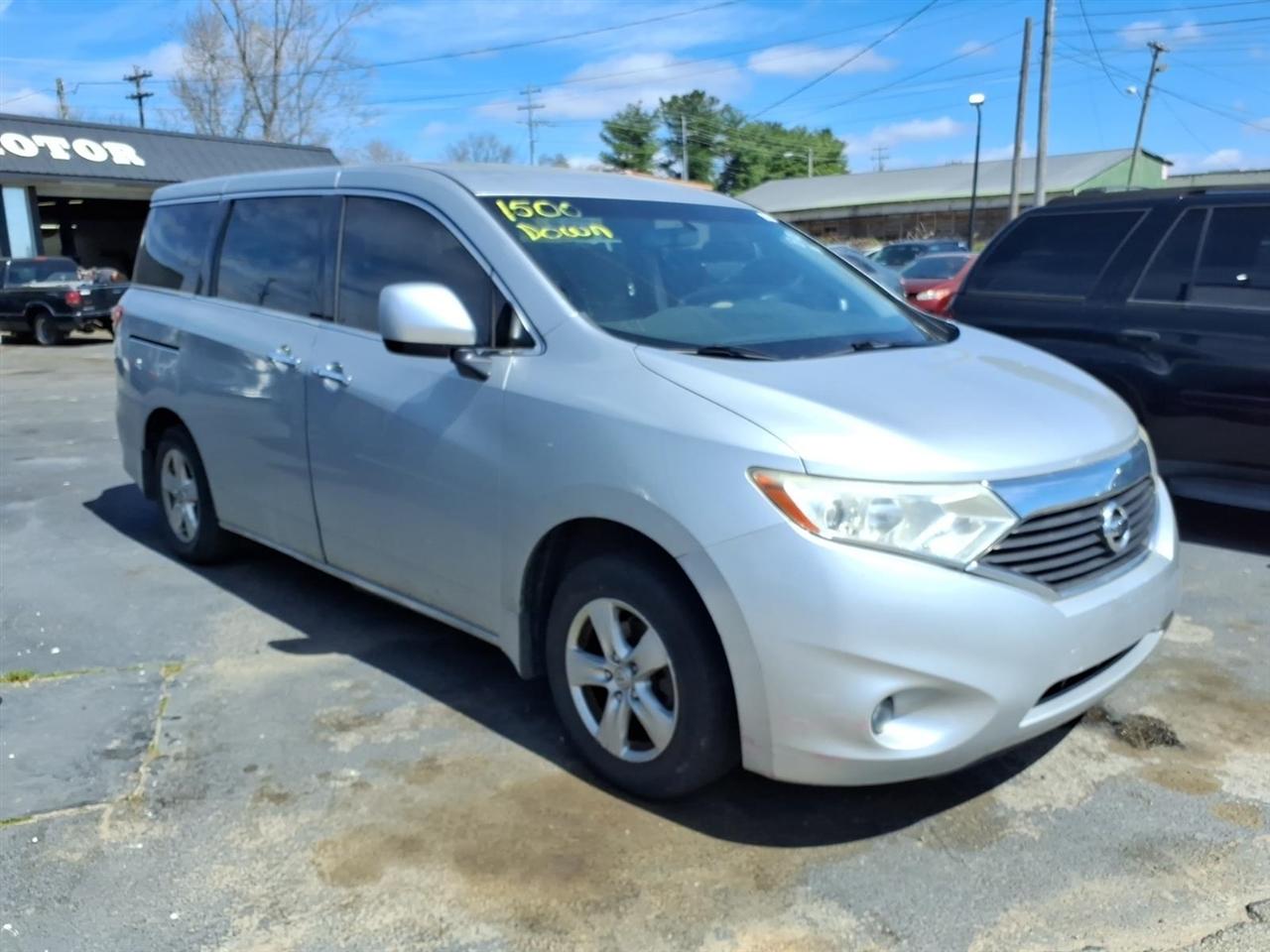 Nissan Quest  2015