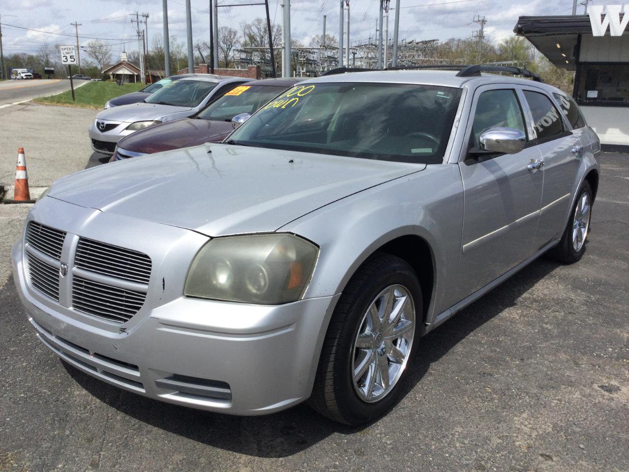 Dodge Magnum  2005
