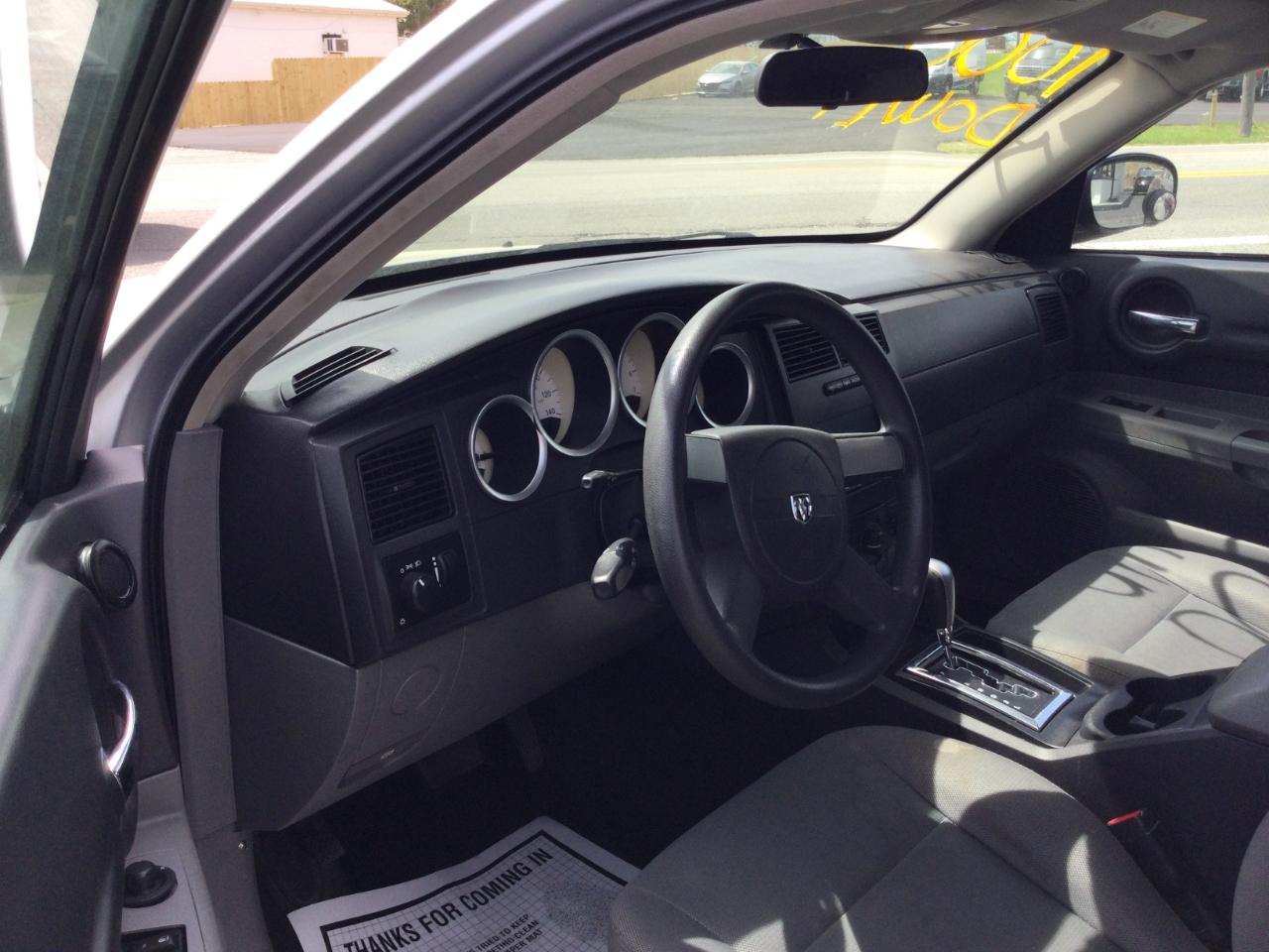 Dodge Magnum  2005