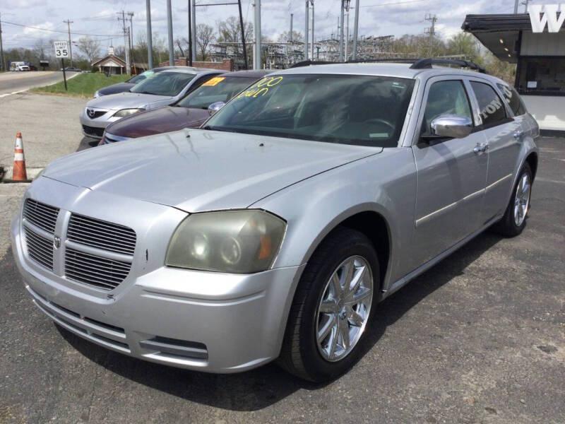 Dodge Magnum  2005