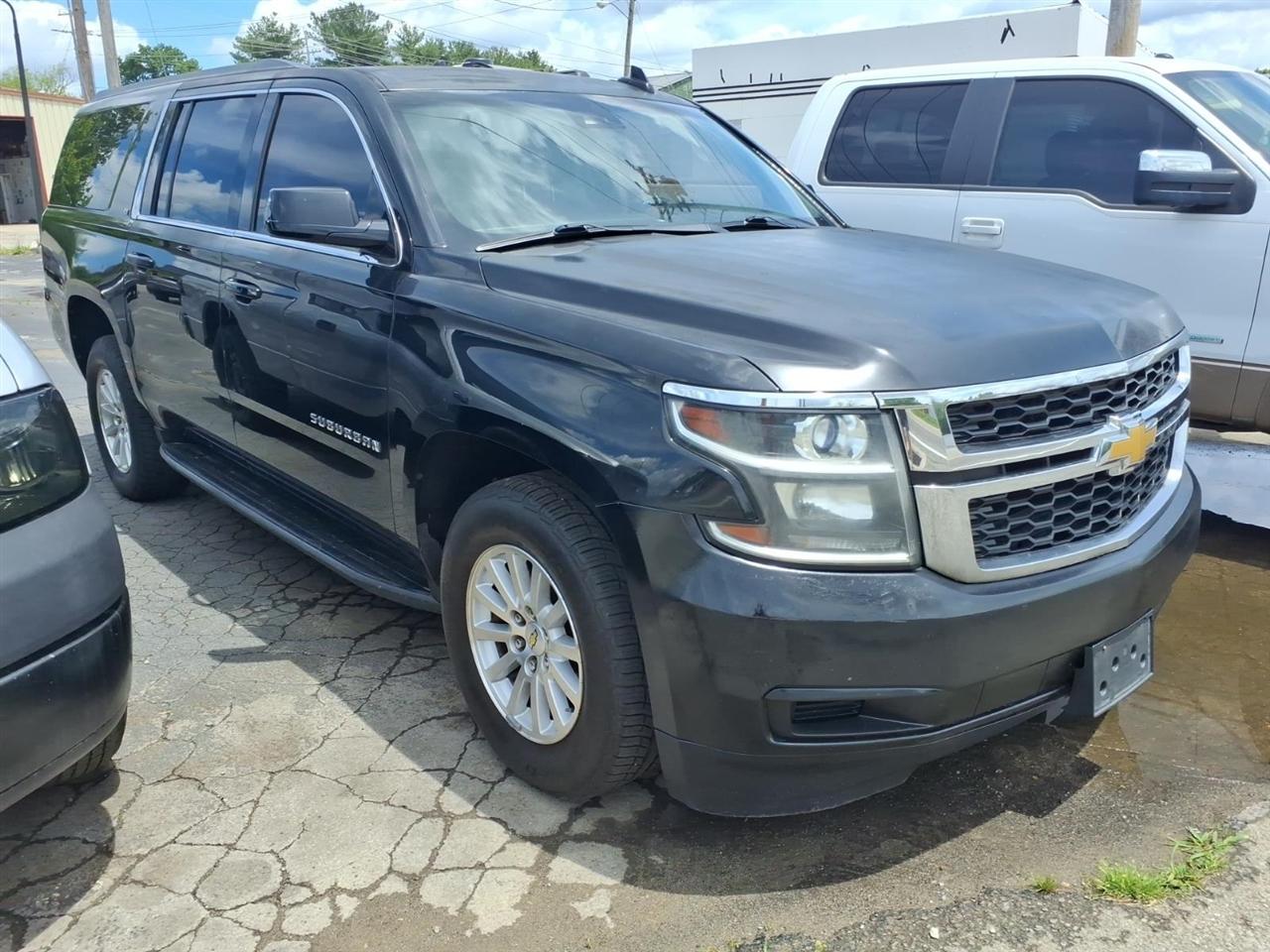 Chevrolet Suburban  2015