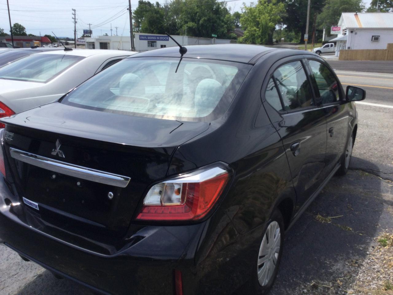 Mitsubishi Mirage G4 Black Edition CVT 2022