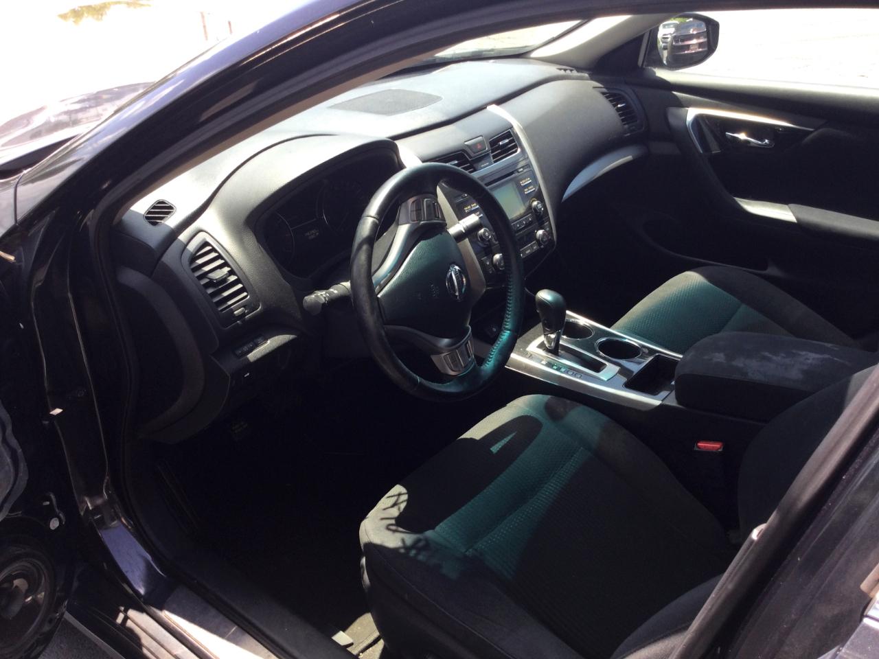 Nissan Altima  2014