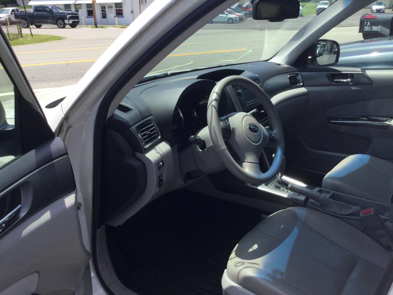 Subaru Forester  2011