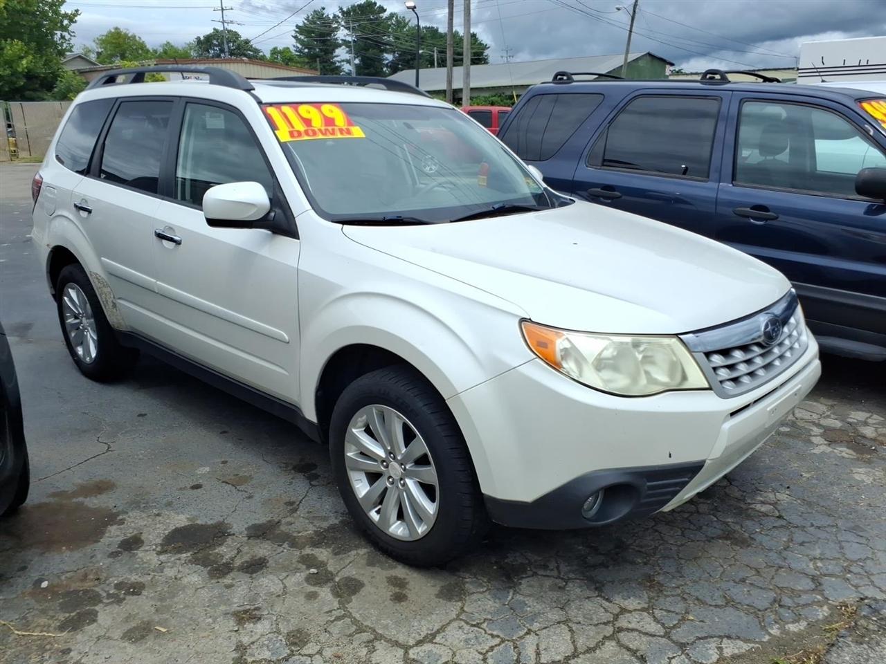 Subaru Forester  2011