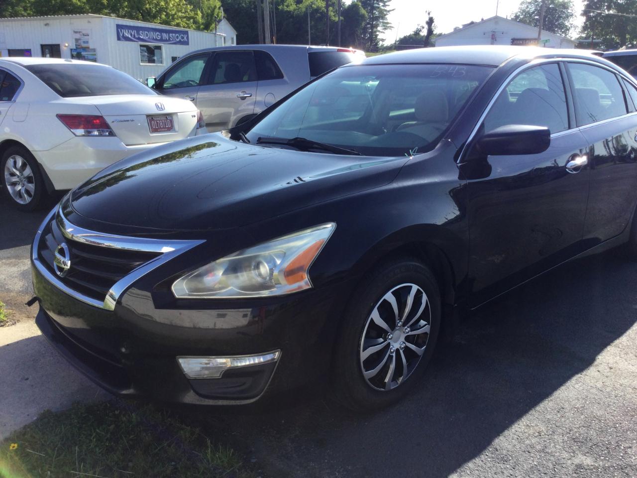 Nissan Altima  2015