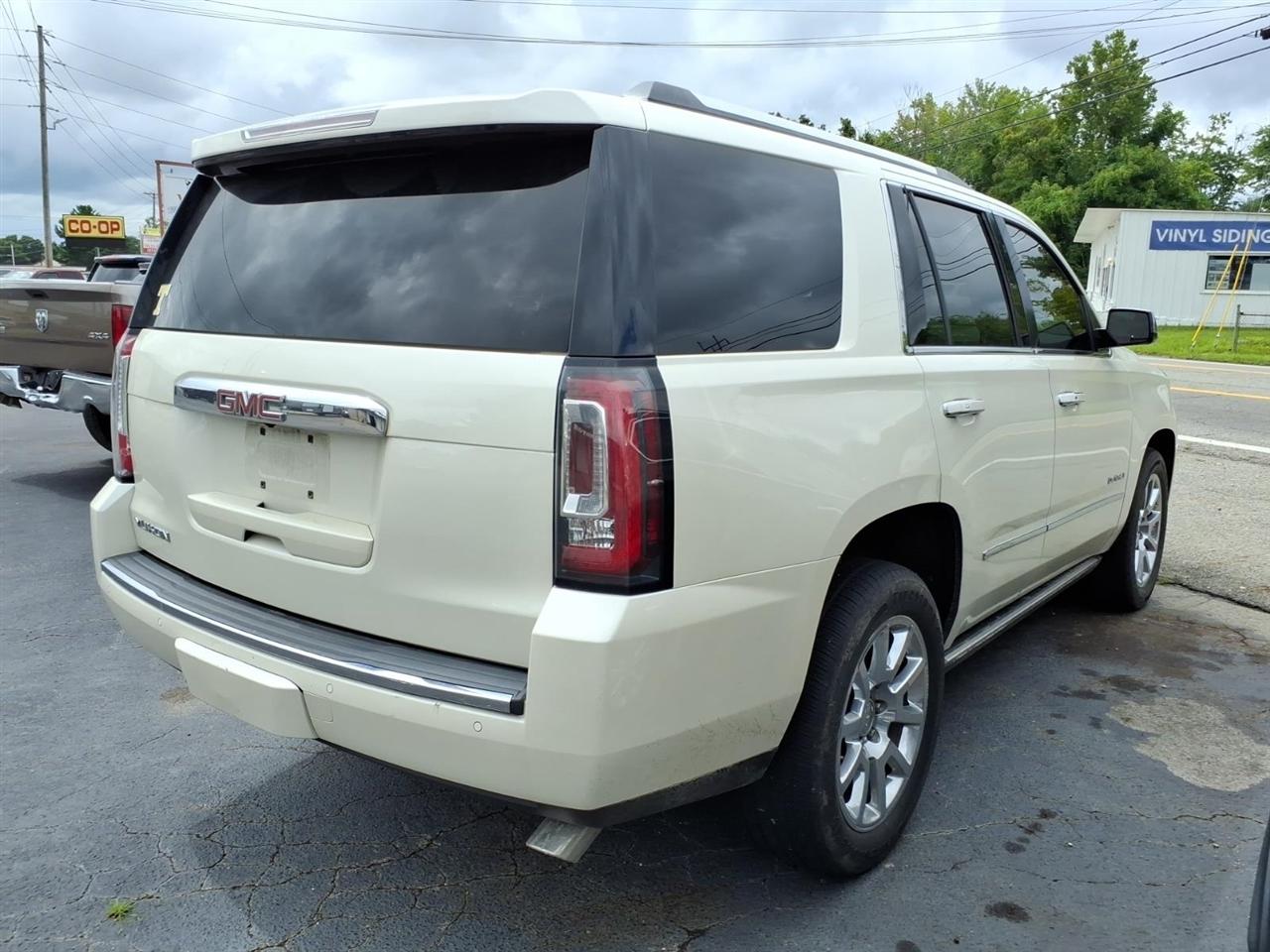 GMC Yukon  2015