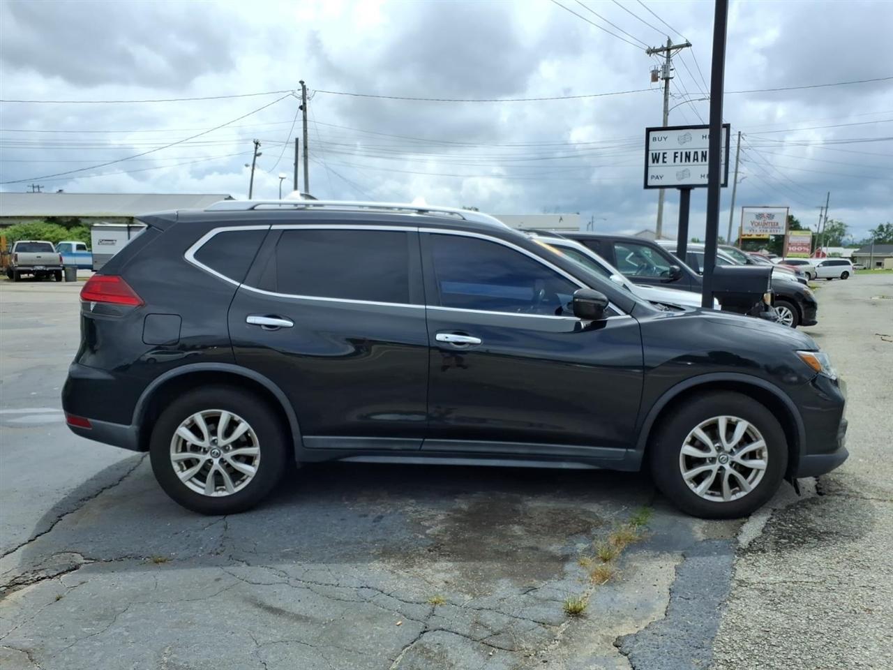 Nissan Rogue  2017